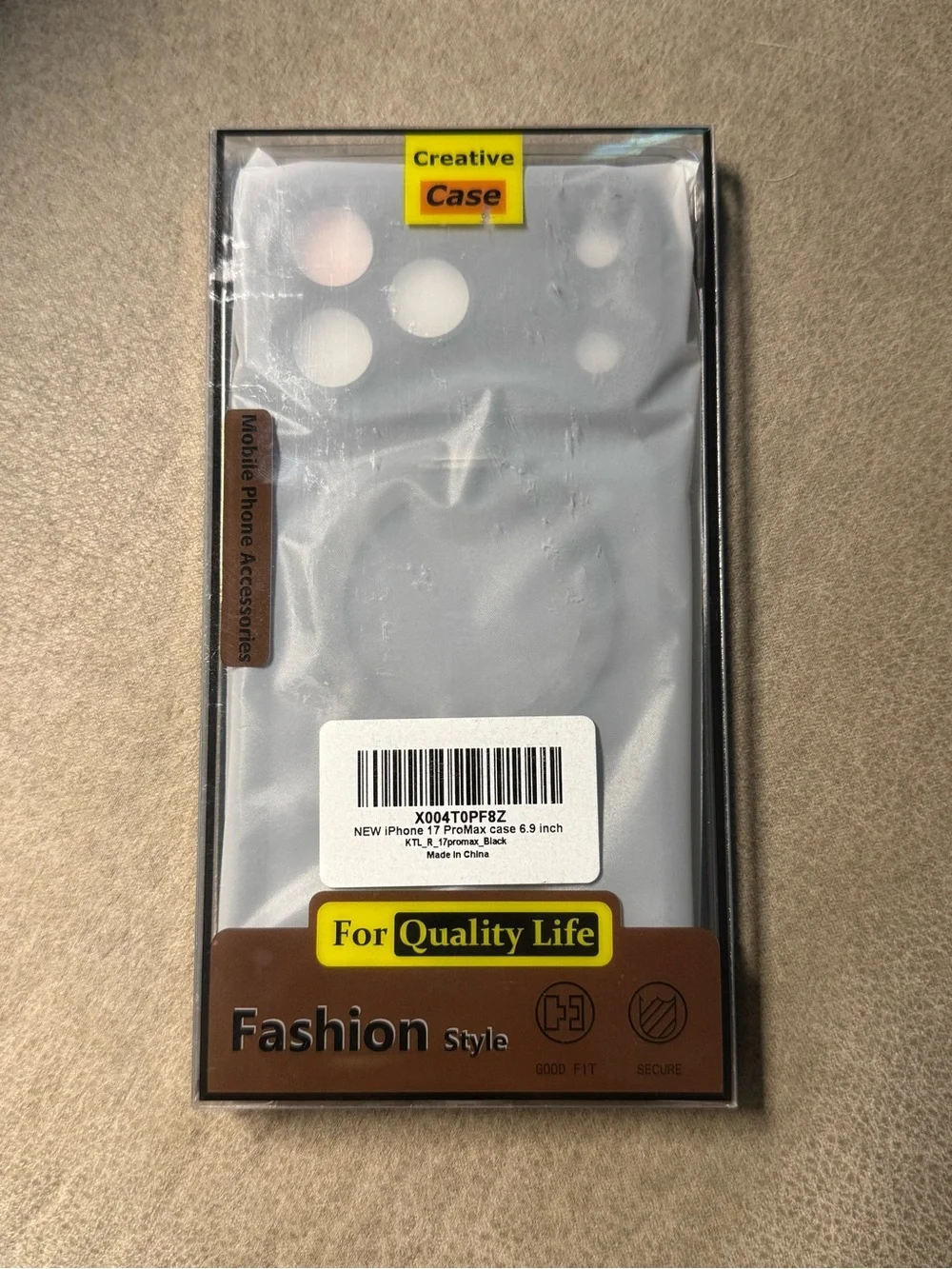 NIB iPhone 17 Pro Max Case Matte Black